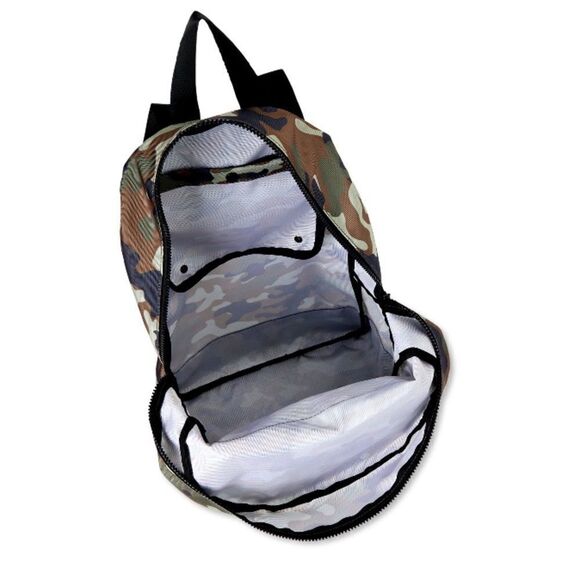 Camo backpack   - Picture 2 of 4
